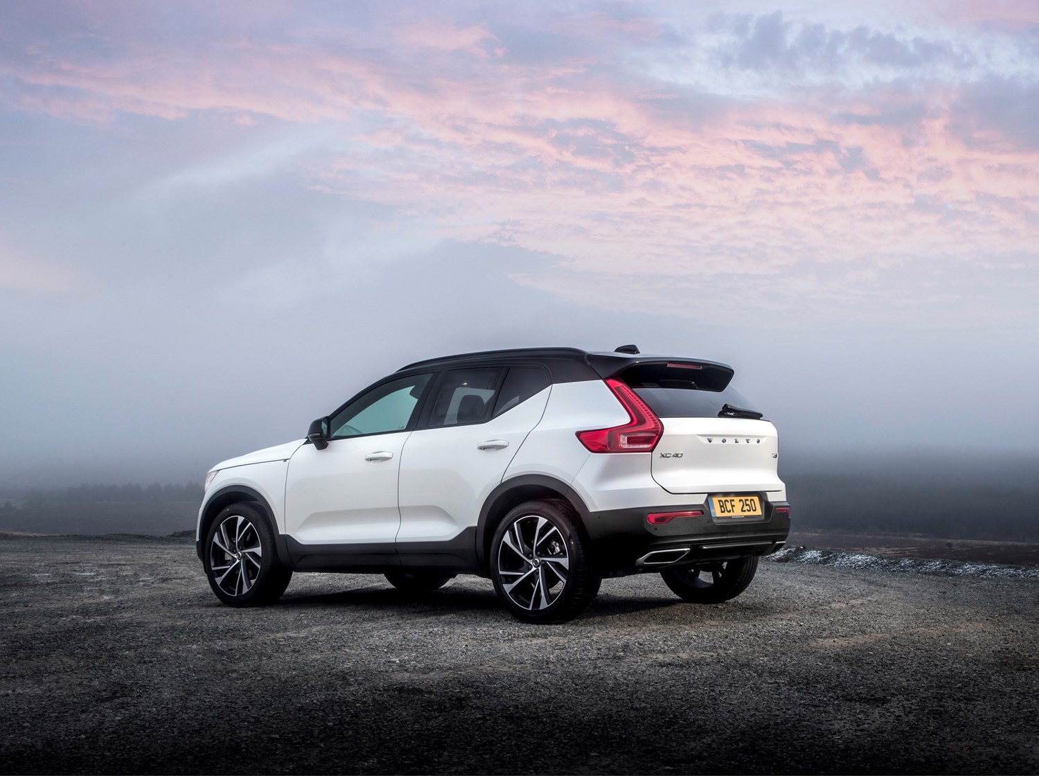 Volvo XC40 2022 review | Motors.co.uk