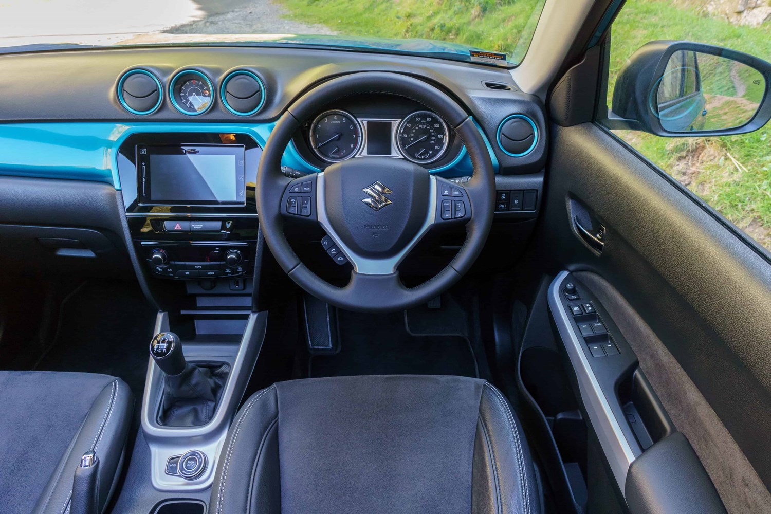 Suzuki Vitara 2019 Range Review | Price, Overview