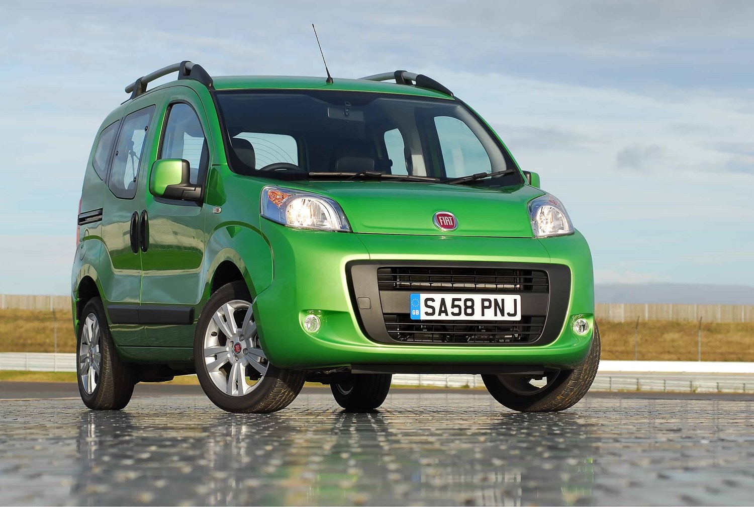 Fiat Qubo review Motors.co.uk