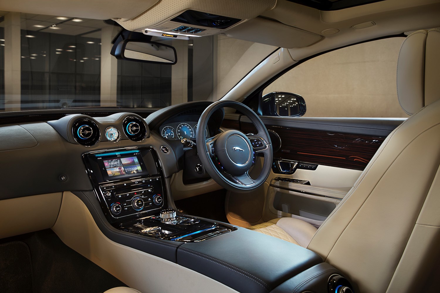 Jaguar XJ Series review 2021 Motors.co.uk